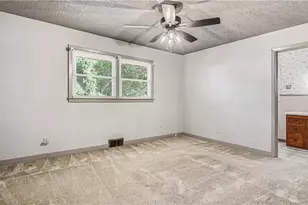 107 Hilltop Rd, Thomasville, NC 27360 - Photo 12