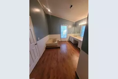 14 Country Woods Court, Greensboro, NC 27410 - Photo 16