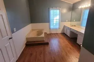 14 Country Woods Ct, Greensboro, NC 27410 - Photo 16
