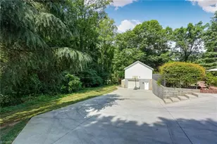 1205 Huntsdale Rd, Reidsville, NC 27320 - Photo 46