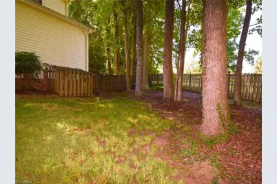 4017 Preswick Court, High Point, NC 27265 - Photo 36