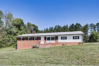 995 Farmer Road, Denton, NC 27239 - Photo 2