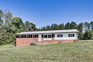 995 Farmer Rd, Denton, NC 27239 - Photo 2