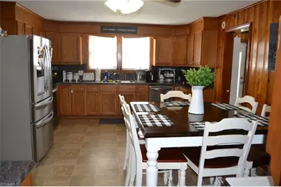 140 Beth Road, Madison, NC 27025 - Photo 4