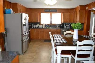 140 Beth Road, Madison, NC 27025 - Photo 6