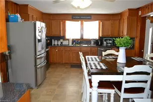 140 Beth Rd, Madison, NC 27025 - Photo 6