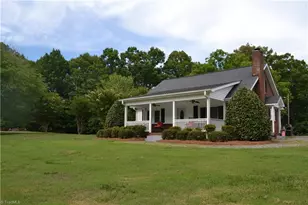 140 Beth Rd, Madison, NC 27025 - Photo 2