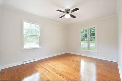 215 Raeford Avenue, Lexington, NC 27292 - Photo 18