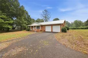 2969 Avalee St, Walkertown, NC 27051 - Photo 2