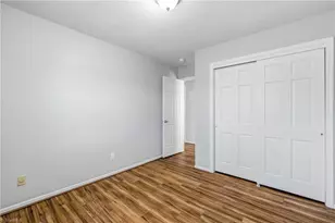 3229 Regents Park Ln, Greensboro, NC 27455 - Photo 22