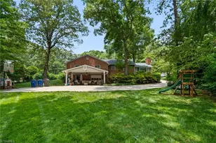 1103 Peace Haven Rd, Winston-Salem, NC 27104 - Photo 44