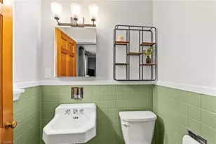 1103 Peace Haven Rd, Winston-Salem, NC 27104 - Photo 22