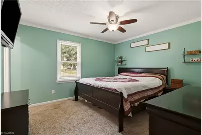 31 Kirk Street, Thomasville, NC 27360 - Photo 10