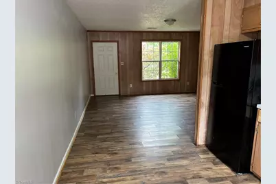 173 Elvernia Avenue, Lexington, NC 27292 - Photo 2