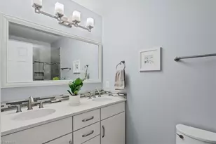 1905 Regents Park Ln, Greensboro, NC 27455 - Photo 36