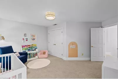 1905 Regents Park Lane, Greensboro, NC 27455 - Photo 34