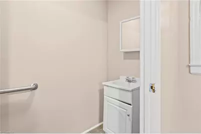 1001 Rich Avenue, Winston-Salem, NC 27101 - Photo 18