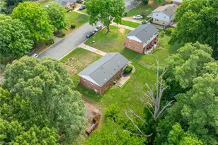 115 Flintfield Dr, Winston-Salem, NC 27103 - Photo 34