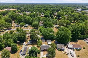 2258 May Dr, Burlington, NC 27215 - Photo 34