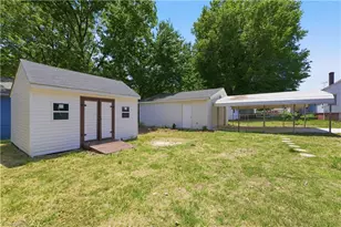 2258 May Dr, Burlington, NC 27215 - Photo 32