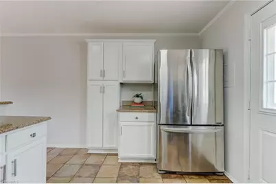 411 Overlook Street, Greensboro, NC 27403 - Photo 10