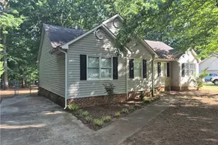 630 Logan Ln, Liberty, NC 27298 - Photo 2