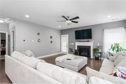 934 Sweet Gum Way, Mebane, NC 27302 - Photo 16