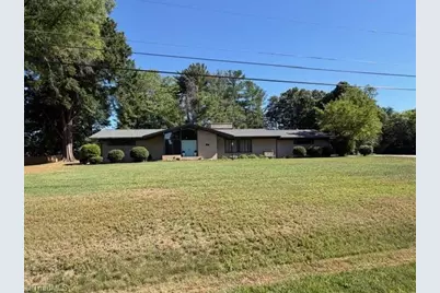 2512 Sunnycrest Drive, Reidsville, NC 27320 - Photo 2