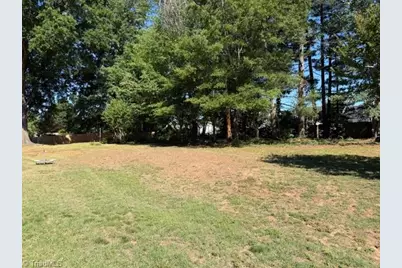 2512 Sunnycrest Drive, Reidsville, NC 27320 - Photo 4