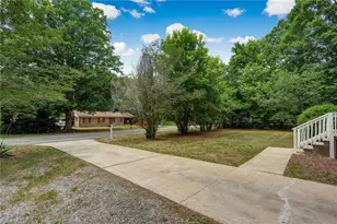 201 Lancaster Rd, Mebane, NC 27302 - Photo 2