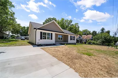 408 E Main Street, Yadkinville, NC 27055 - Photo 4