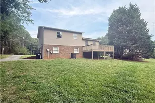 7942 Snyder Farm Rd, Tobaccoville, NC 27050 - Photo 14