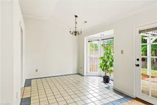 900 Heatherstone Dr, Winston-Salem, NC 27104 - Photo 12
