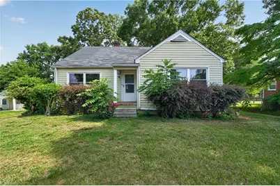 5413 Shattalon Drive, Winston-Salem, NC 27106 - Photo 2