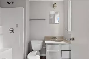 5413 Shattalon Dr, Winston-Salem, NC 27106 - Photo 26