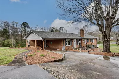 411 Kimrey Street, Ramseur, NC 27316 - Photo 2