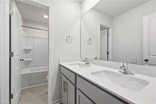3741 Millennium Dr, Greensboro, NC 27455 - Photo 38