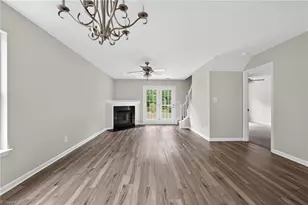 1120 Kinnan Dr, Burlington, NC 27217 - Photo 2