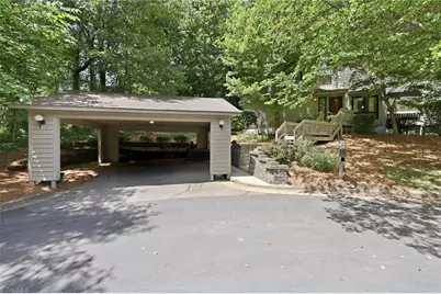 113 Maple Hill Court, Winston-Salem, NC 27106 - Photo 4