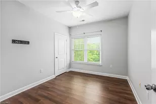 923 Windcastle Ln, Winston-Salem, NC 27105 - Photo 14