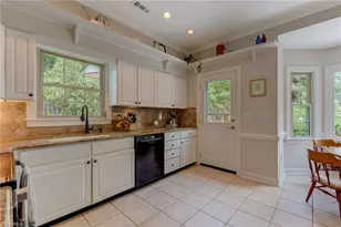 2813 Silas Ridge Rd, Winston-Salem, NC 27106 - Photo 8