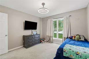 4228 Yeaton Glen Cir, Winston-Salem, NC 27107 - Photo 18