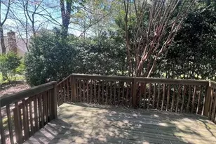 1207 Glendale Dr, Greensboro, NC 27406 - Photo 2