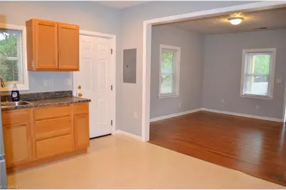 1303 Vine Street, Greensboro, NC 27405 - Photo 6