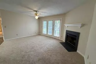 7129 Friendly Ave, Greensboro, NC 27410 - Photo 2