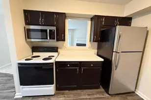7129 Friendly Ave, Greensboro, NC 27410 - Photo 20