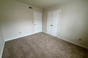 7129 Friendly Ave, Greensboro, NC 27410 - Photo 6