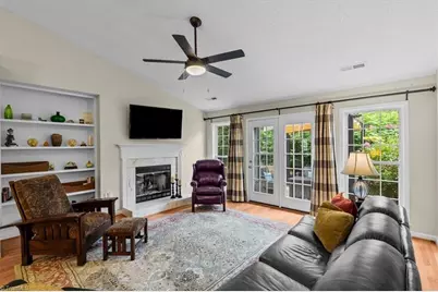 8 Mansfield Circle, Greensboro, NC 27455 - Photo 16