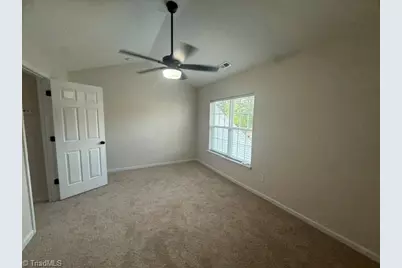 116 Goldfinch Avenue, Greensboro, NC 27409 - Photo 18