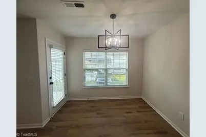116 Goldfinch Avenue, Greensboro, NC 27409 - Photo 10